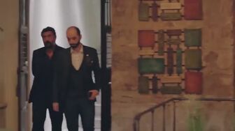 مسلسل الغرفة الحمراء الحلقة 8